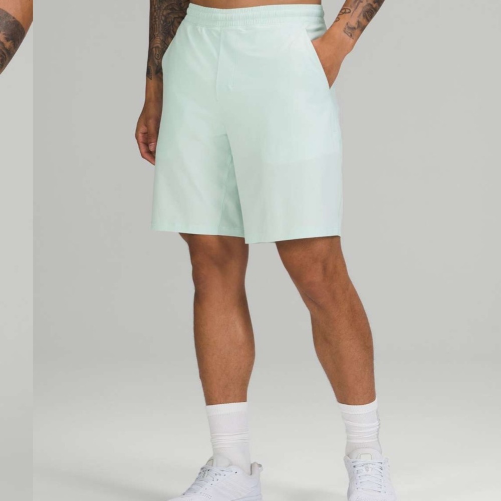 Lululemon Pace Breaker Lined Short 9"